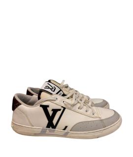 LOUIS VUITTON Низкие кроссовки / кеды
