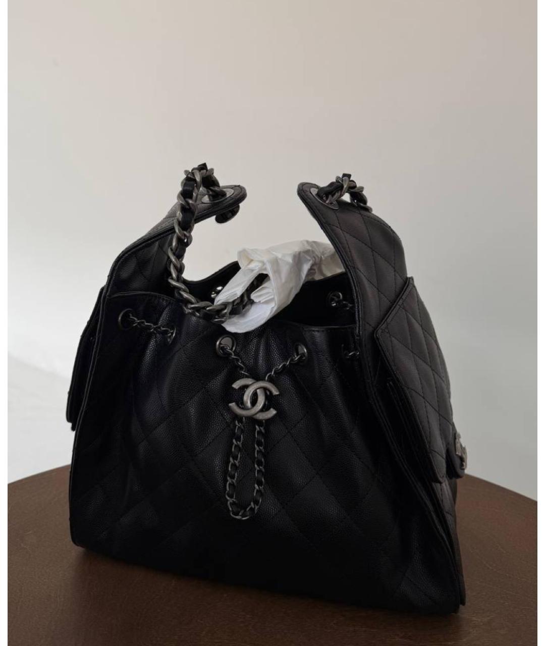 CHANEL Черная кожаная сумка с короткими ручками, фото 5