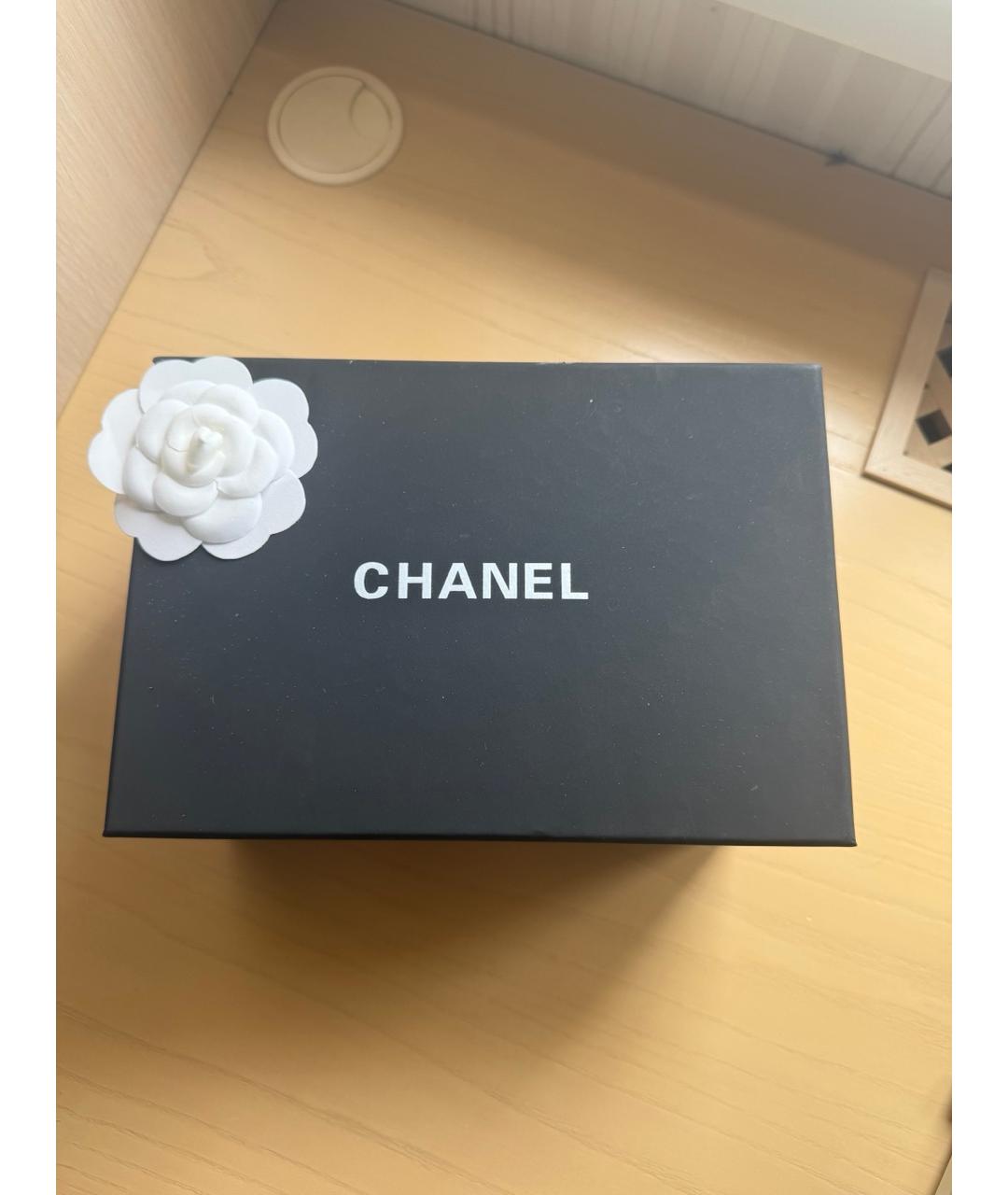 CHANEL Черная кожаная косметичка, фото 9