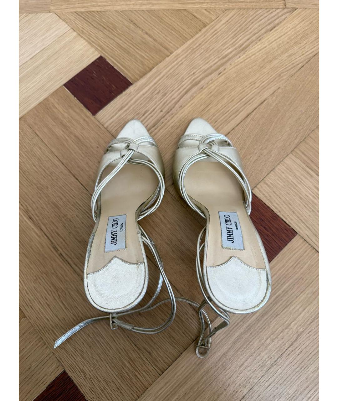 CHANEL Золотые кожаные туфли, фото 3
