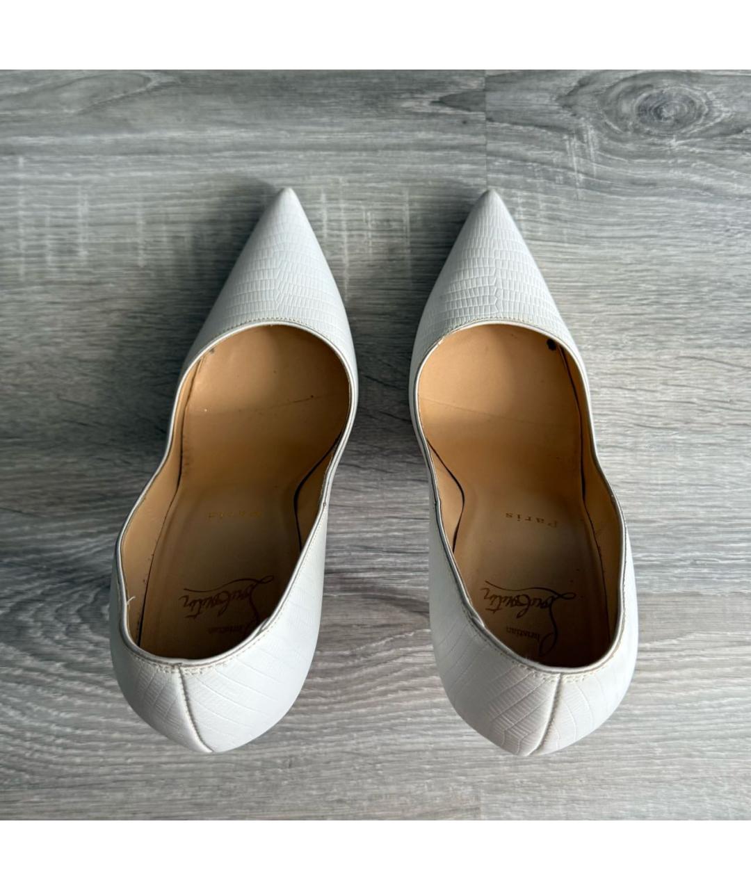 CHRISTIAN LOUBOUTIN Белые кожаные туфли, фото 3