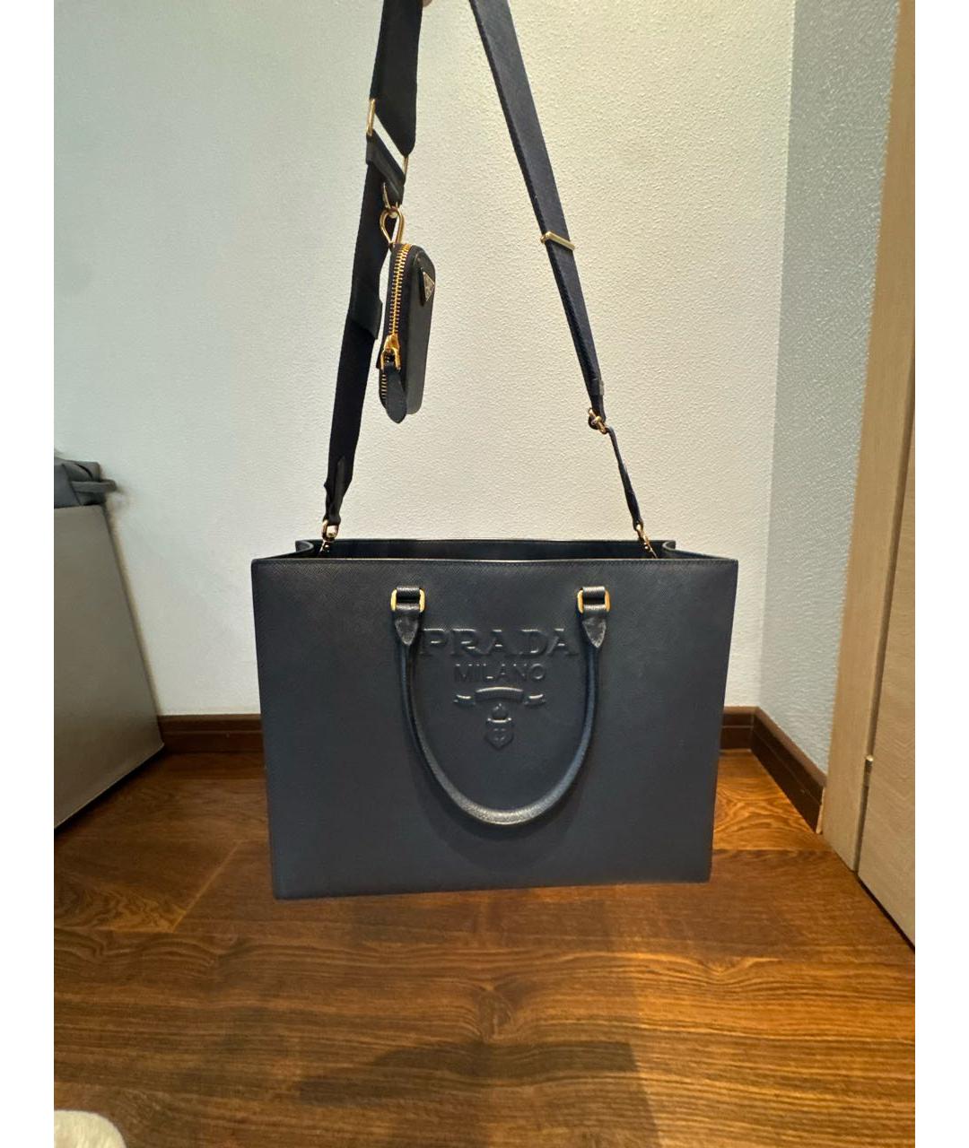 PRADA Темно-синяя кожаная сумка с короткими ручками, фото 6