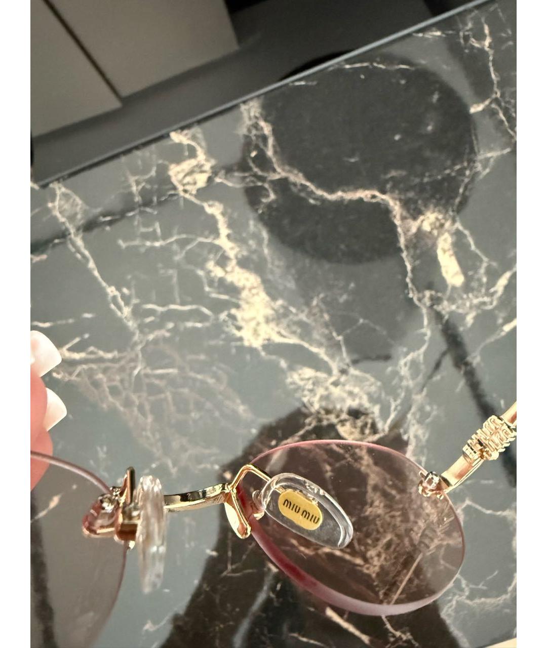MIU MIU Коралловые металлические солнцезащитные очки, фото 4