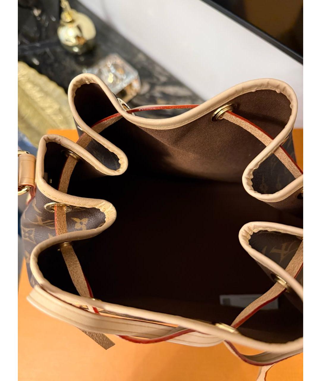 LOUIS VUITTON Коричневая сумка через плечо, фото 4