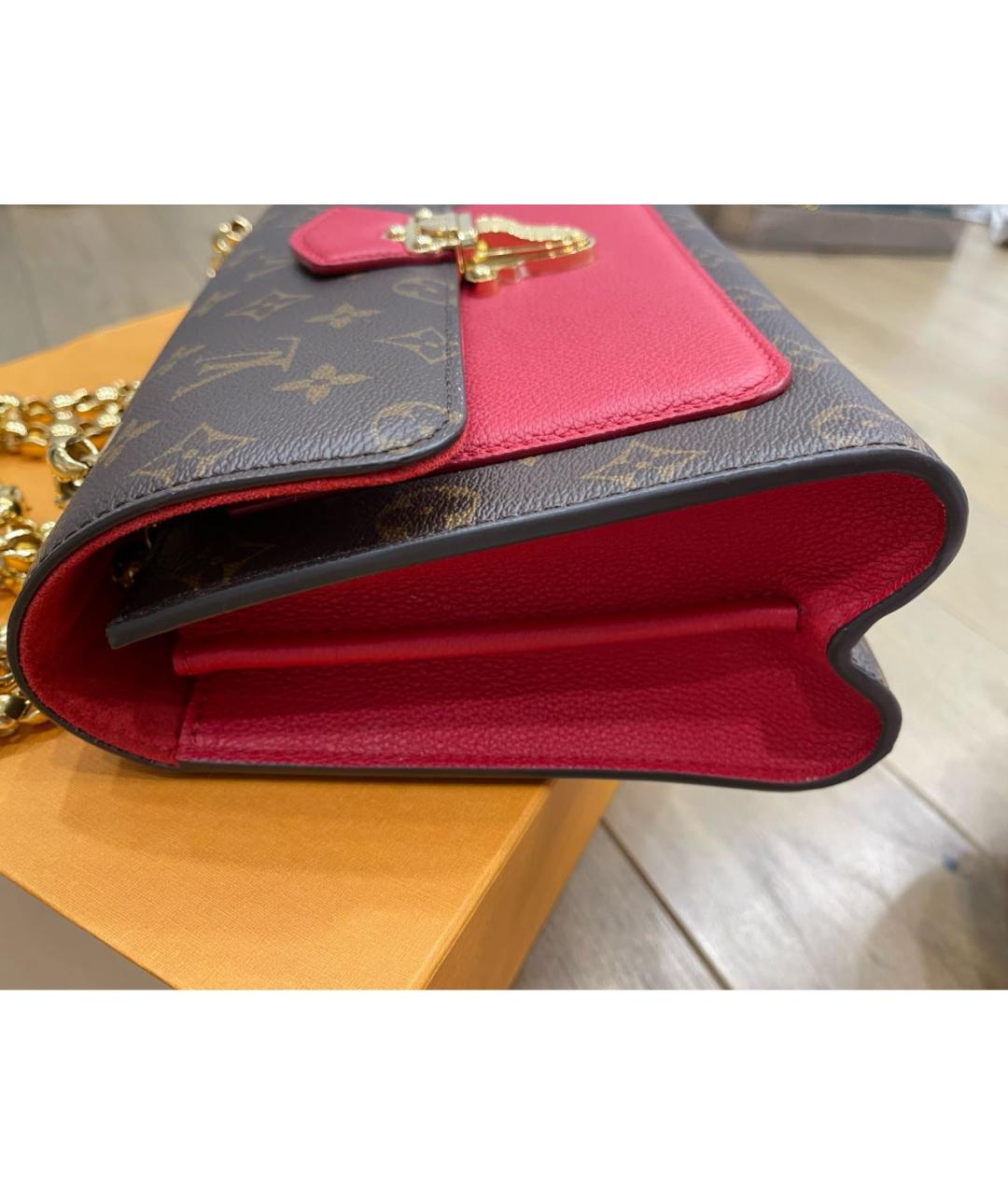 LOUIS VUITTON Коричневая сумка через плечо, фото 3