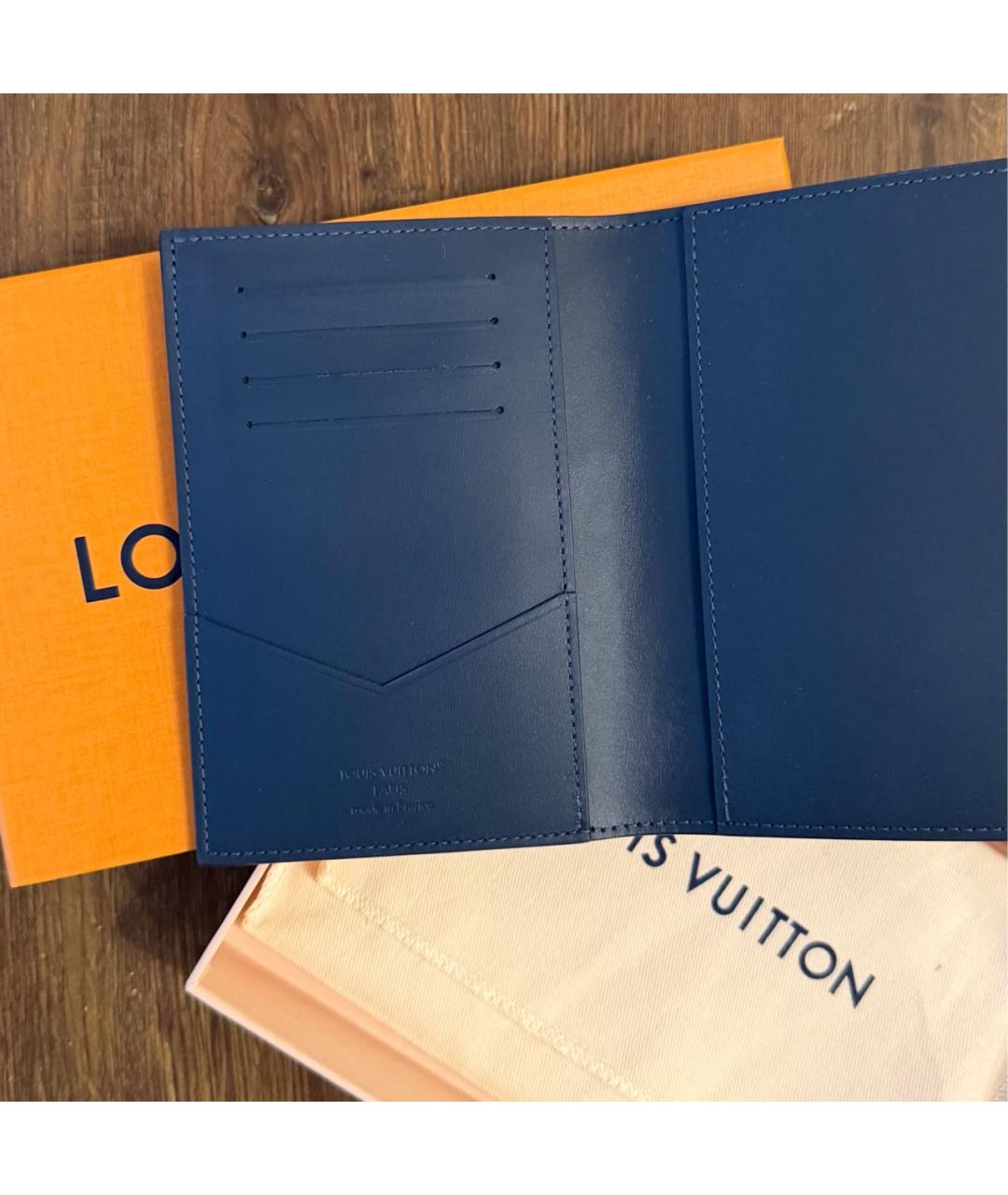 LOUIS VUITTON Темно-синий кардхолдер, фото 3