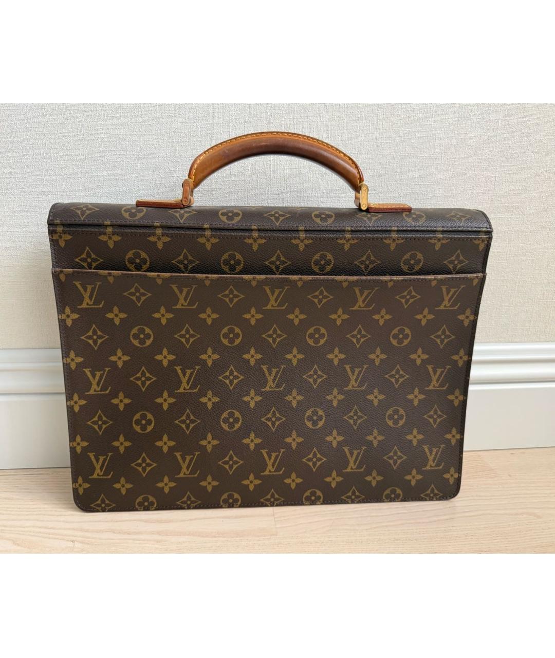 LOUIS VUITTON Коричневый портфель, фото 5
