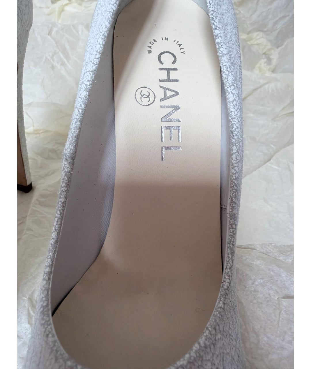 CHANEL Белые нубуковые туфли, фото 3