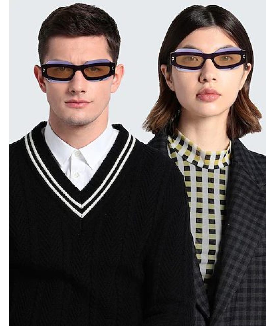 MCQ ALEXANDER MCQUEEN Фиолетовые пластиковые солнцезащитные очки, фото 2