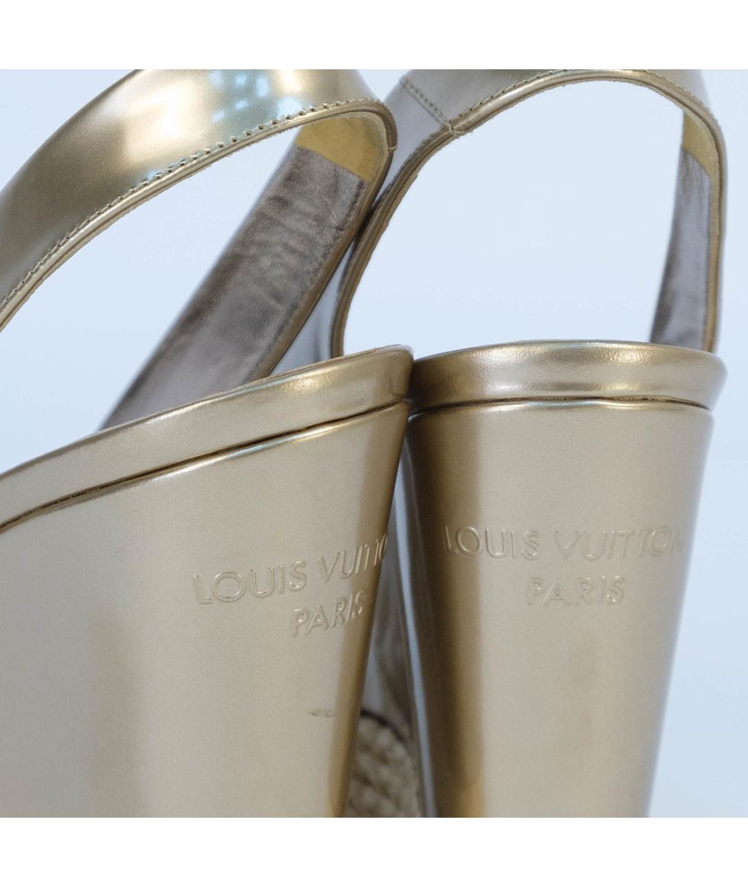 LOUIS VUITTON Золотые кожаные босоножки, фото 6