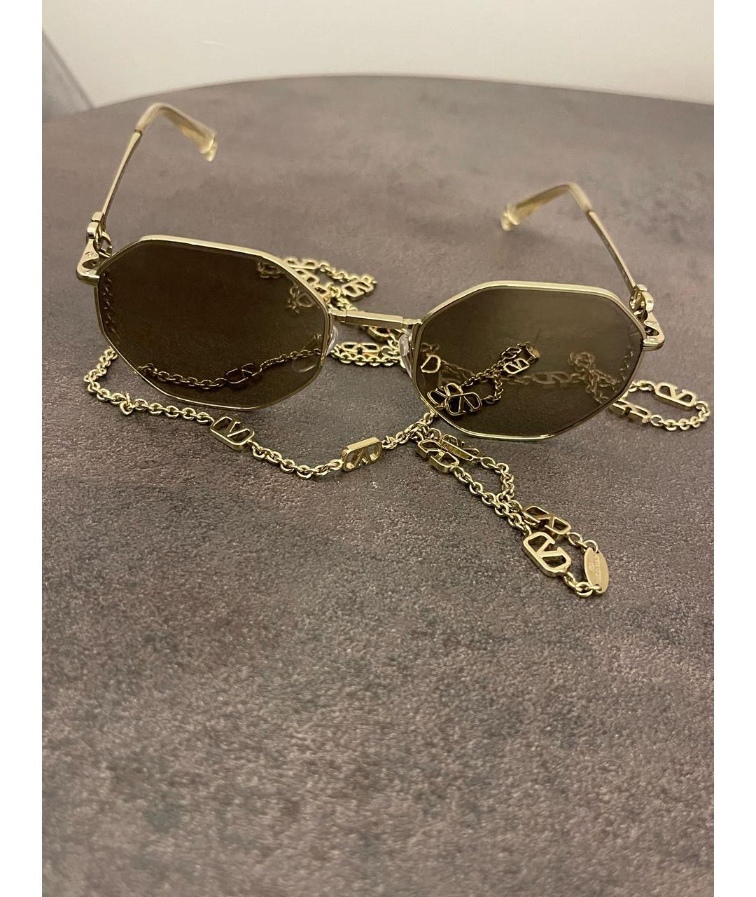 VALENTINO Золотые металлические солнцезащитные очки, фото 4