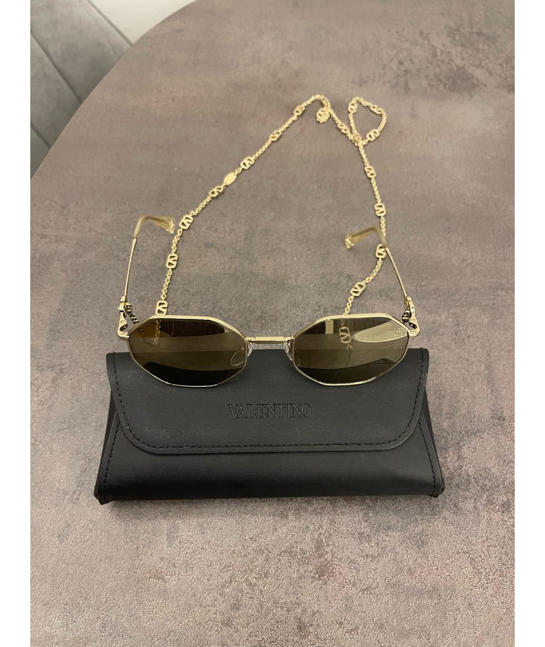 VALENTINO Золотые металлические солнцезащитные очки, фото 2