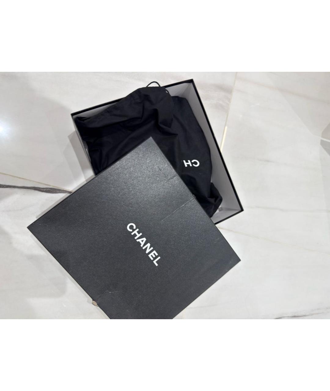 CHANEL Черные кожаные сапоги, фото 4
