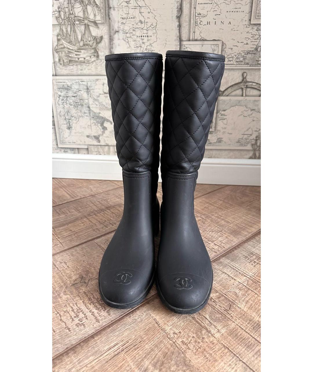 CHANEL Черные резиновые сапоги, фото 2