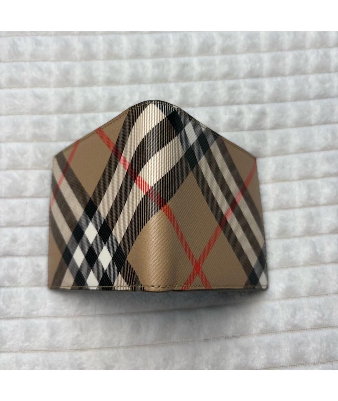 BURBERRY Бежевый кошелек, фото 3