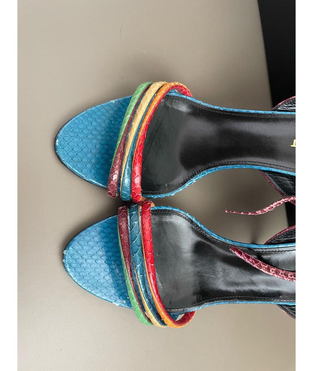 SAINT LAURENT Мульти кожаные босоножки, фото 3