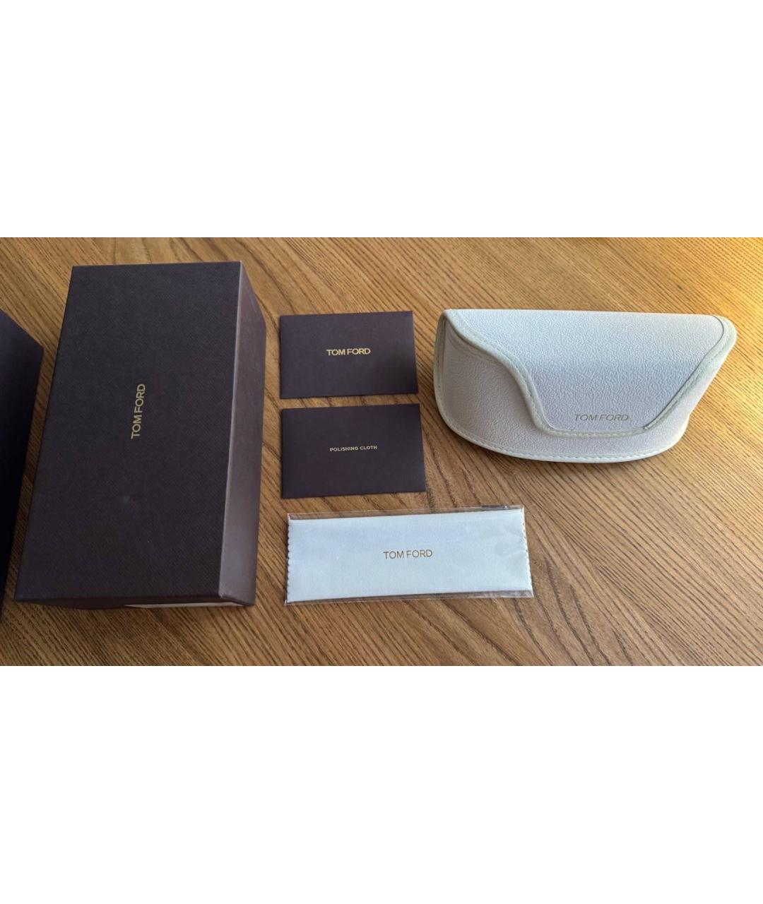 TOM FORD Черные пластиковые солнцезащитные очки, фото 4