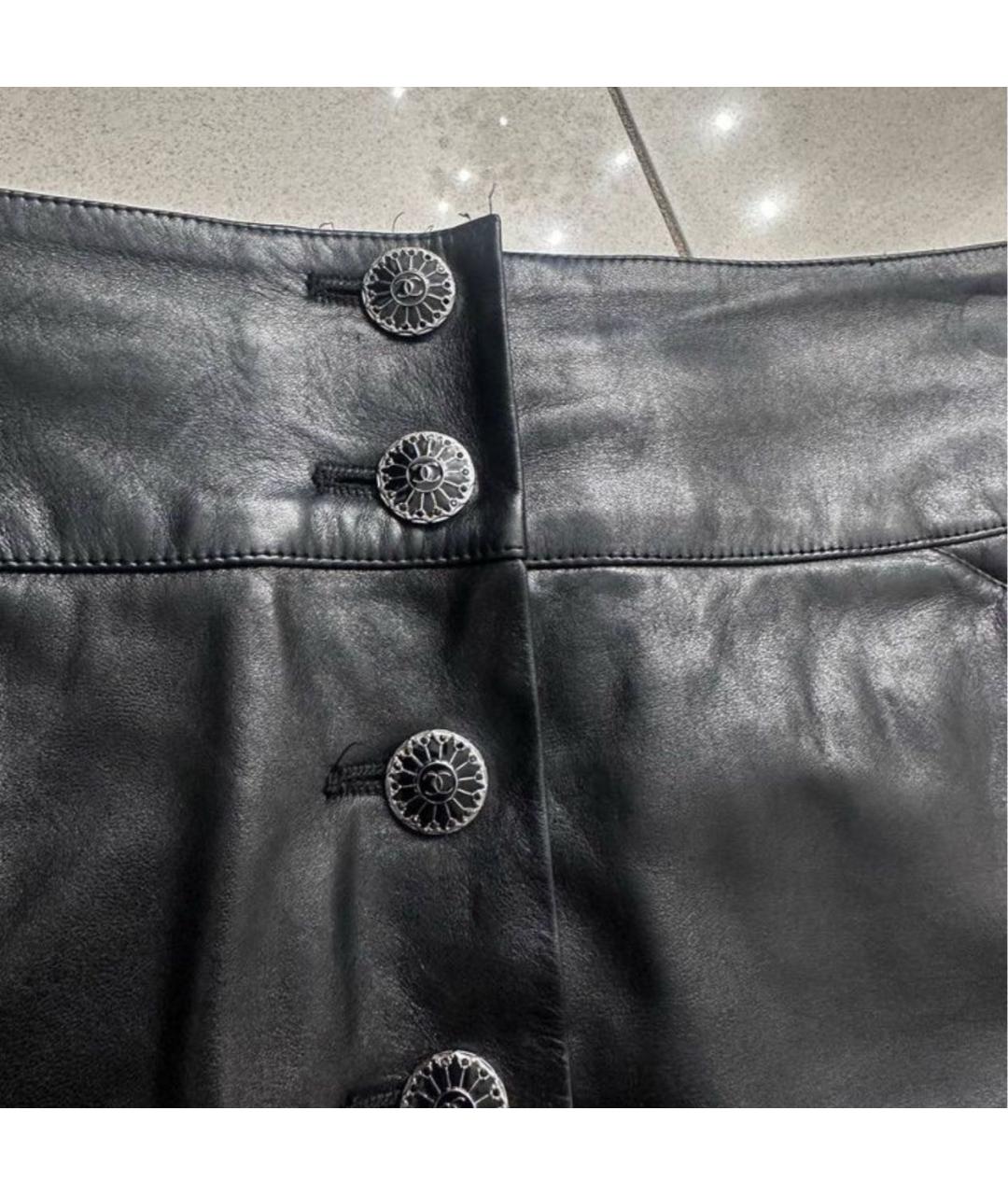 CHANEL Черная кожаная юбка мини, фото 3