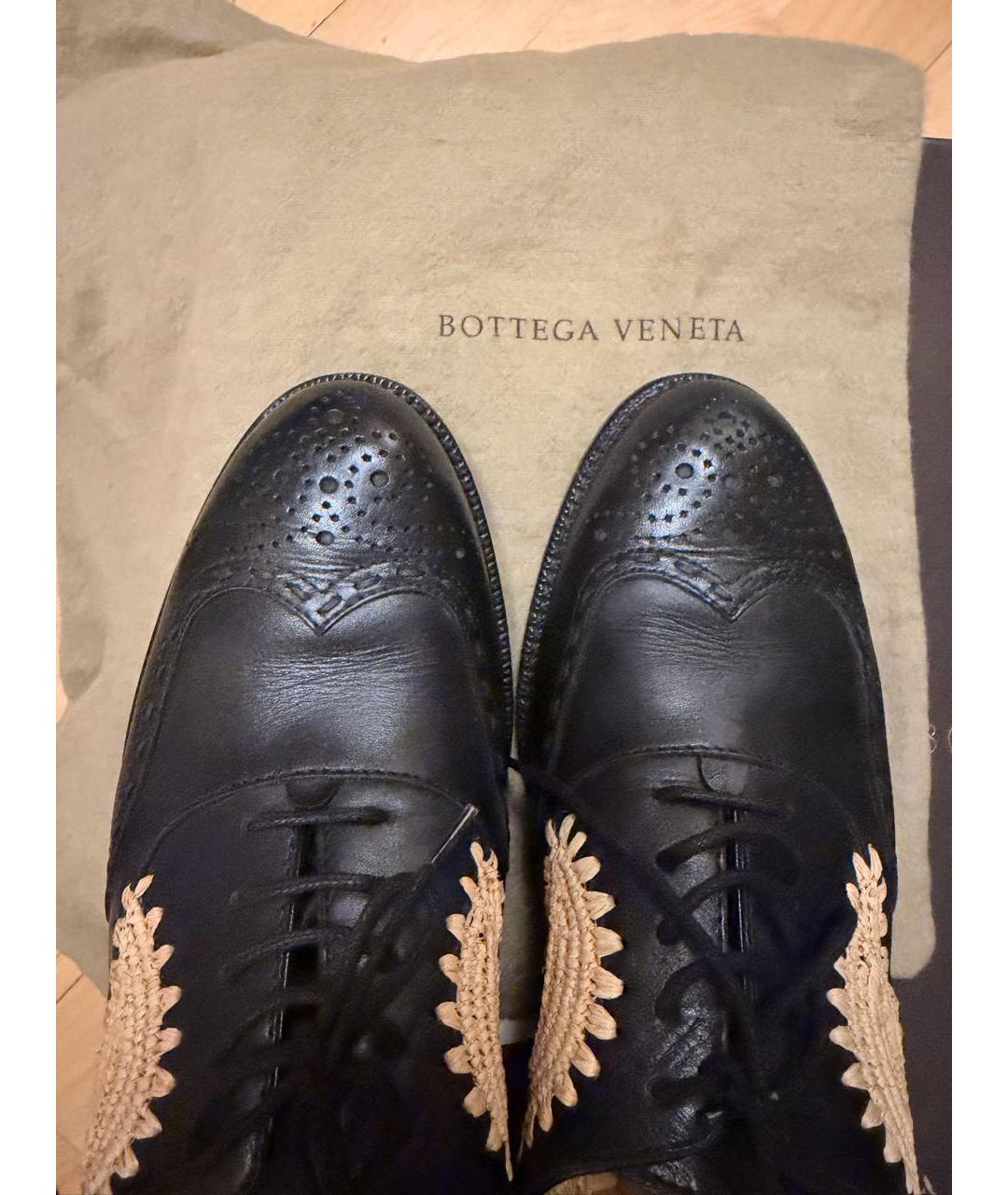BOTTEGA VENETA Черные кожаные брогги и оксфорды, фото 2