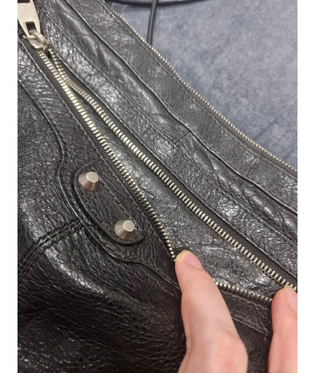 BALENCIAGA Черная кожаная сумка на плечо, фото 4