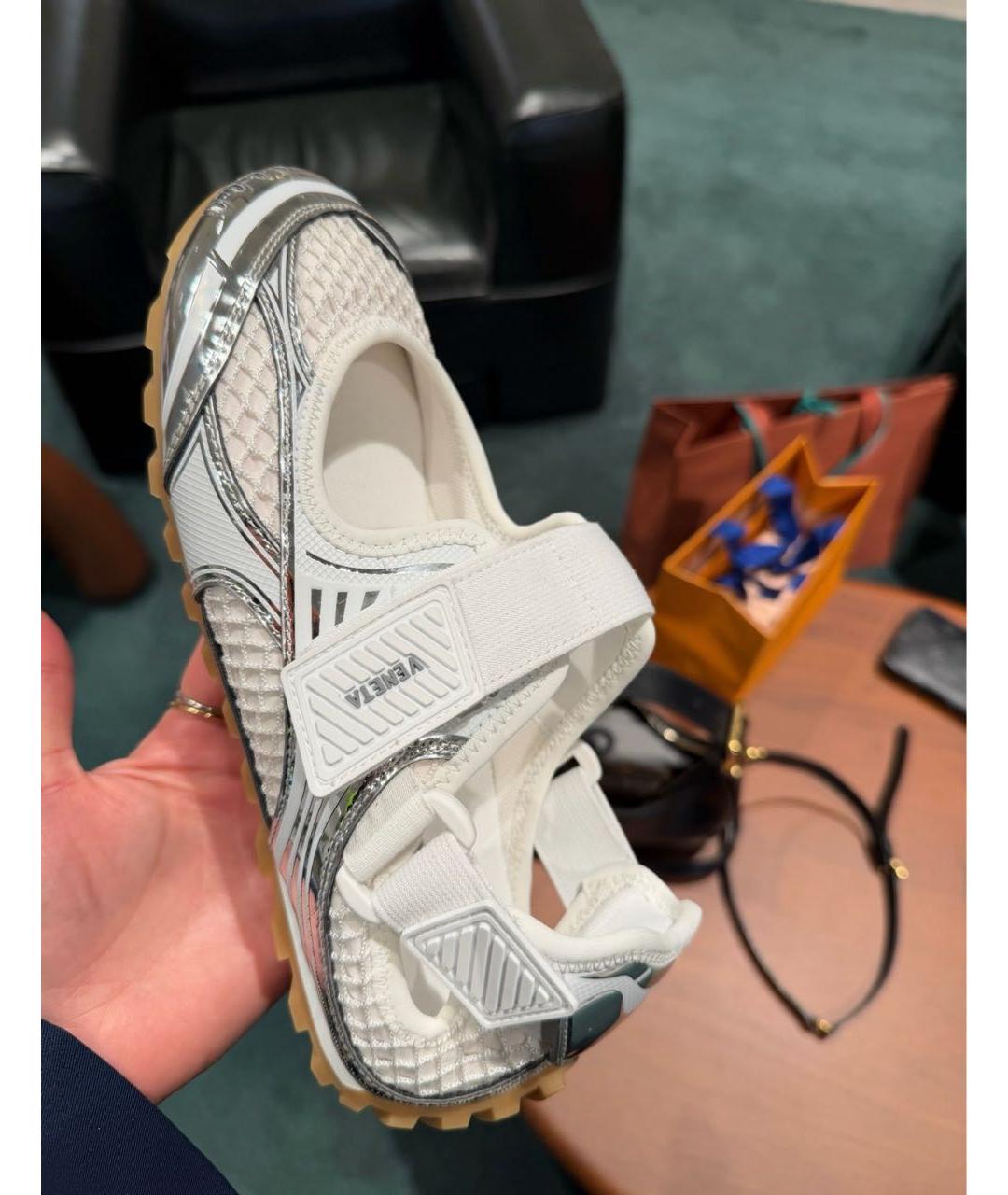 BOTTEGA VENETA Белые кроссовки, фото 2
