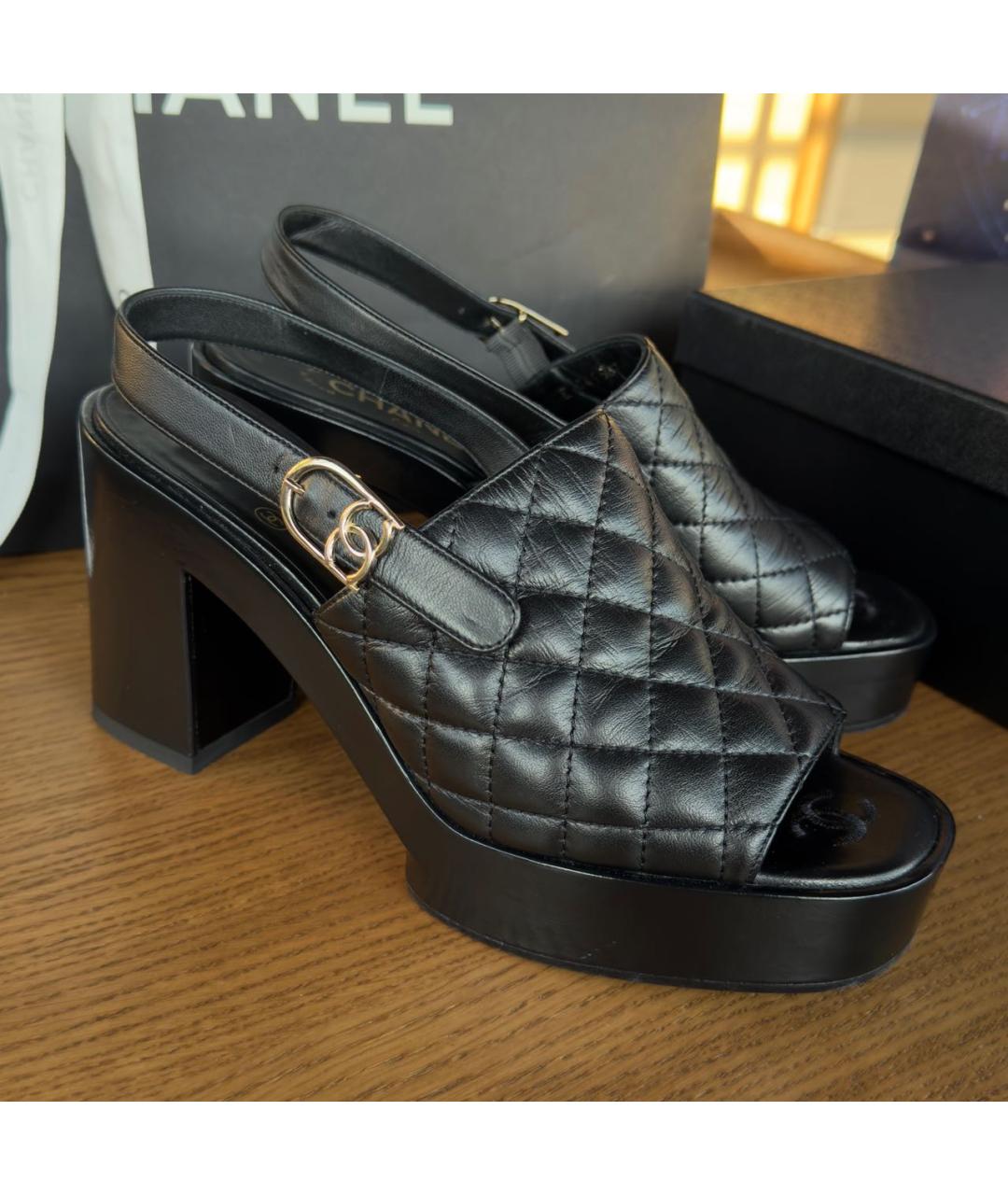 CHANEL Черные кожаные босоножки, фото 3