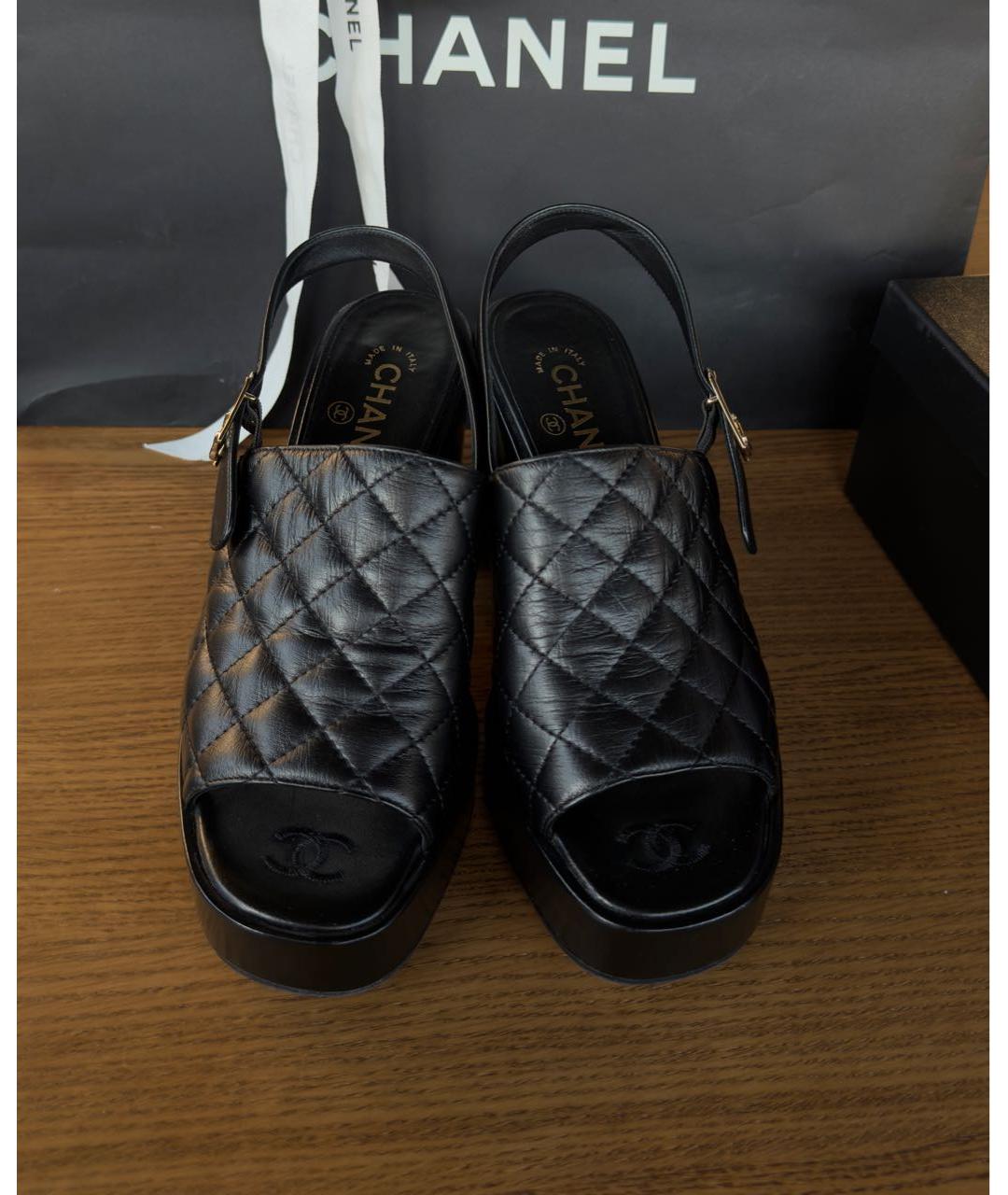 CHANEL Черные кожаные босоножки, фото 2