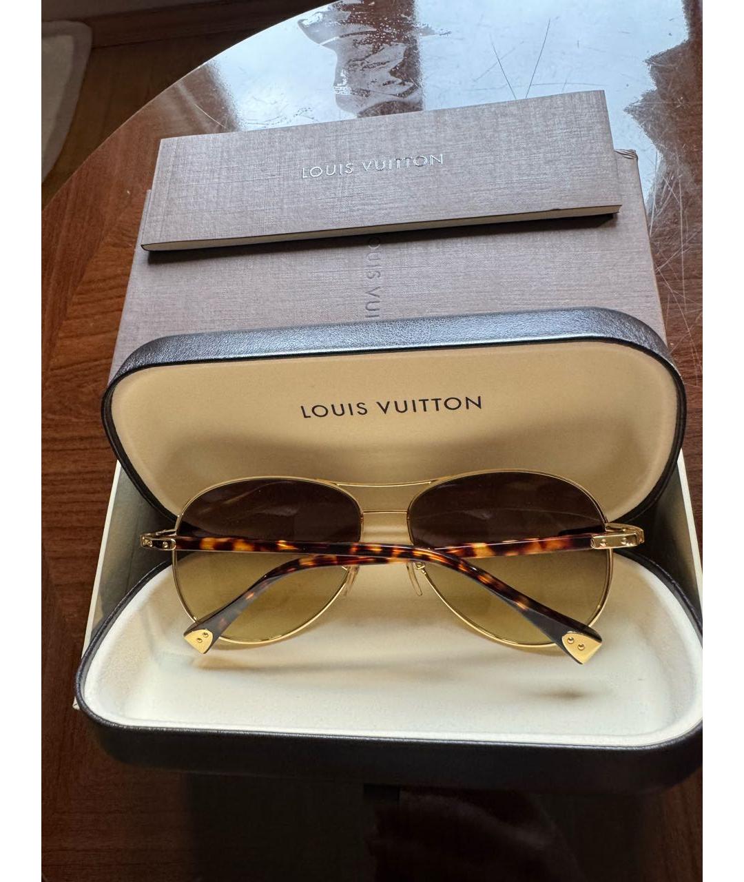 LOUIS VUITTON Коричневые металлические солнцезащитные очки, фото 2