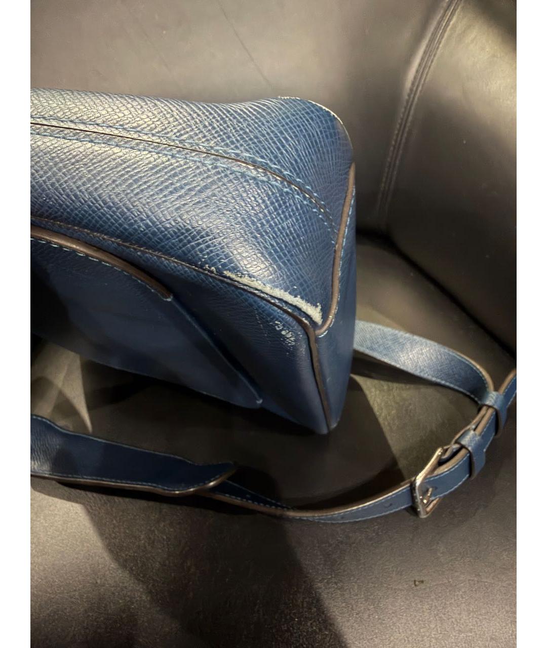 LOUIS VUITTON Темно-синяя кожаная сумка на плечо, фото 6
