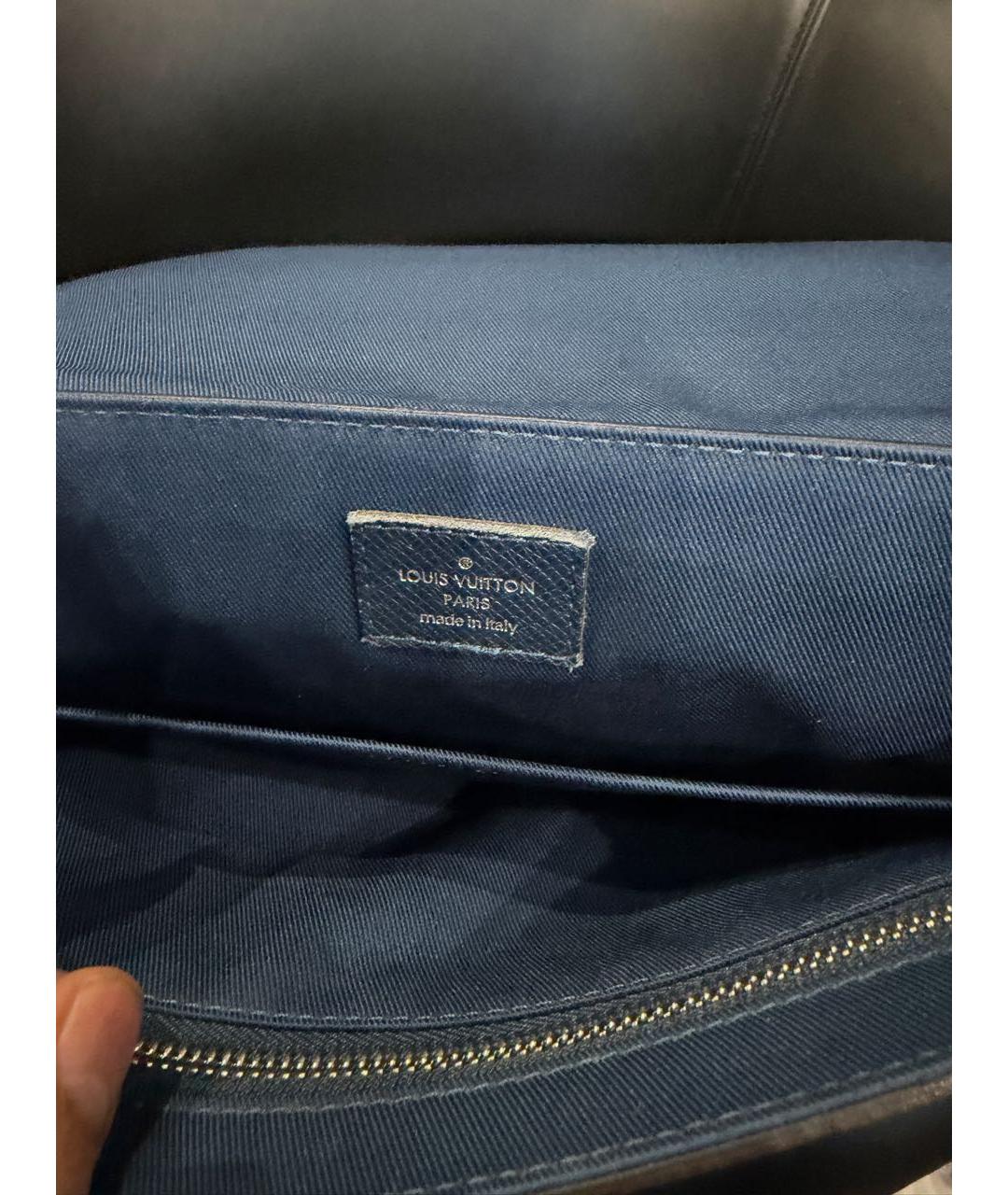 LOUIS VUITTON Темно-синяя кожаная сумка на плечо, фото 4