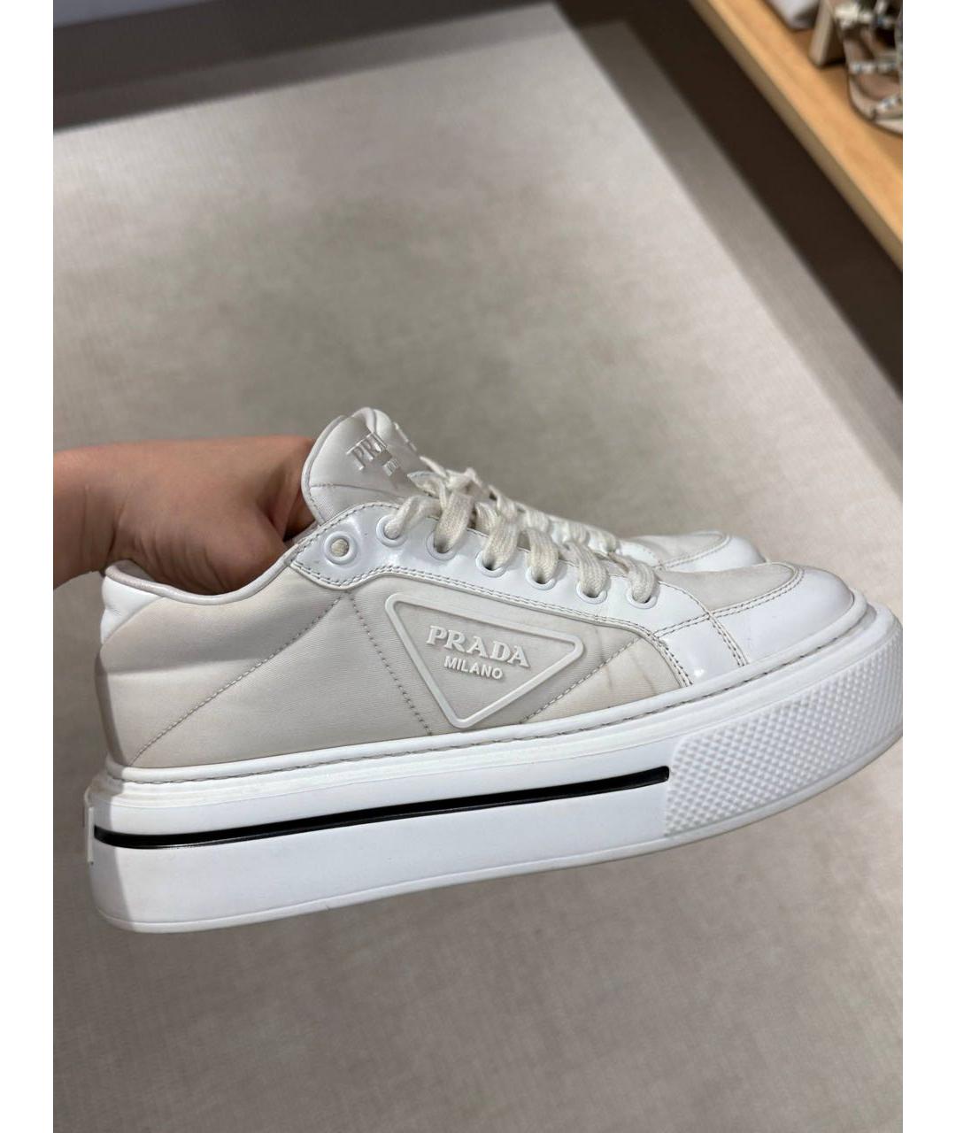 PRADA Белые синтетические кеды, фото 2