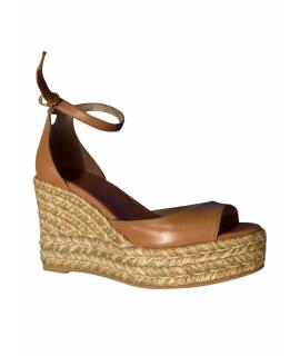 STUART WEITZMAN Босоножки