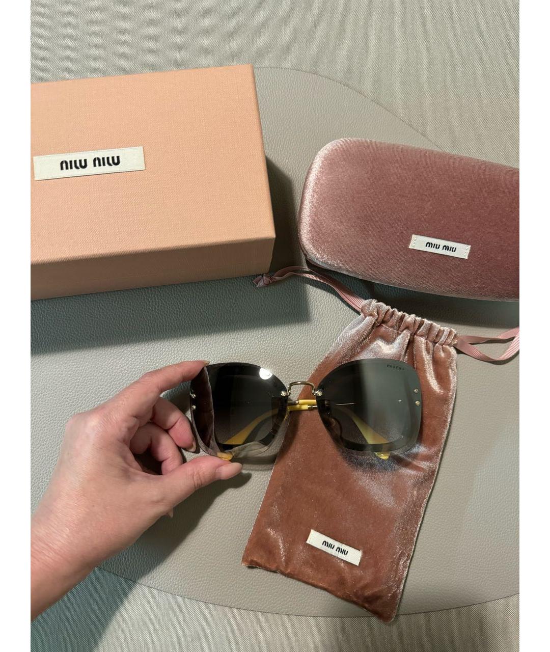MIU MIU Металлические солнцезащитные очки, фото 3