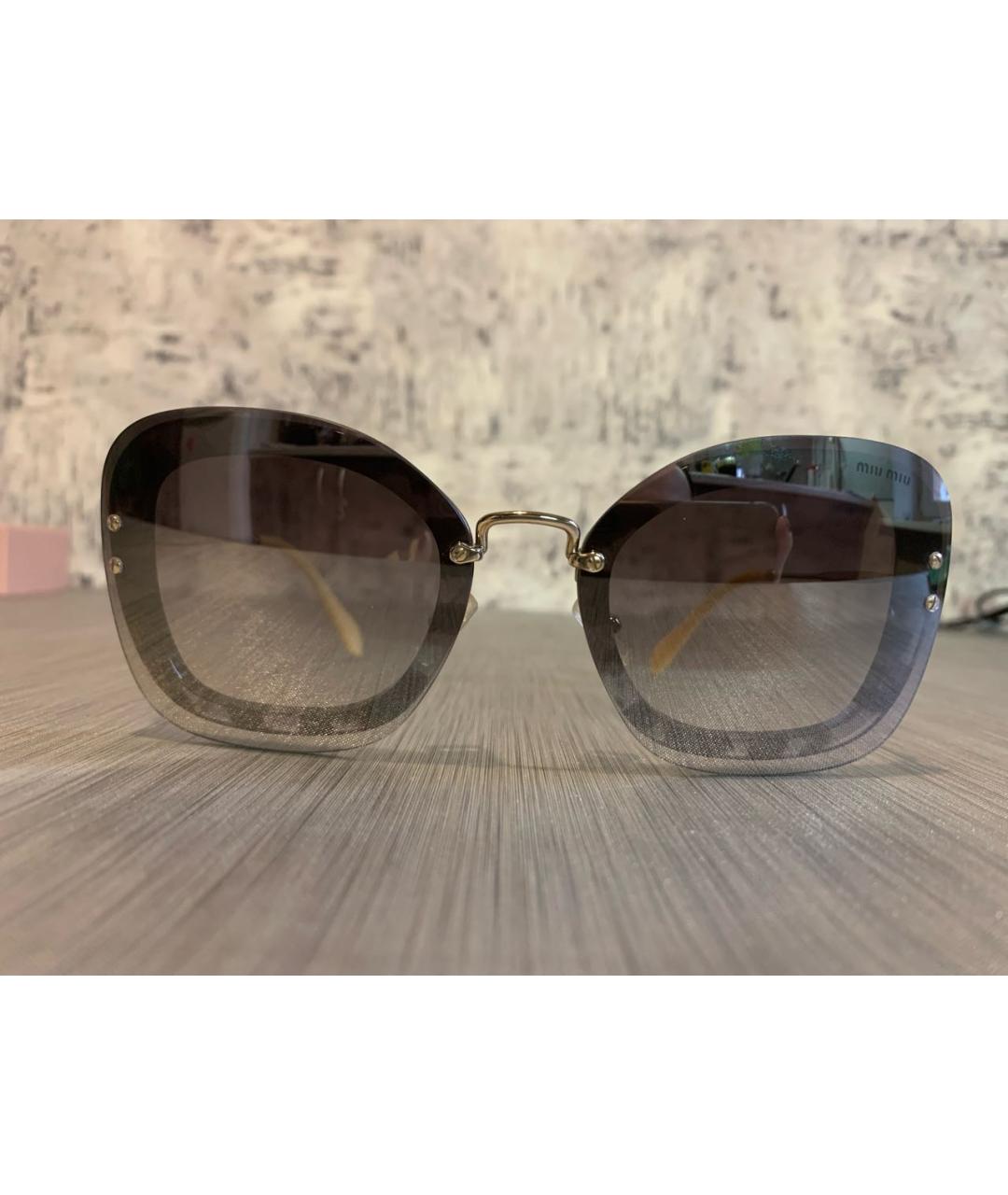 MIU MIU Металлические солнцезащитные очки, фото 4
