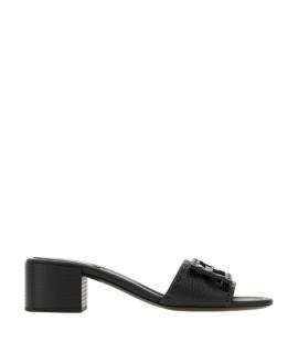 FENDI Сандалии