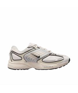 NIKE Низкие кроссовки / кеды