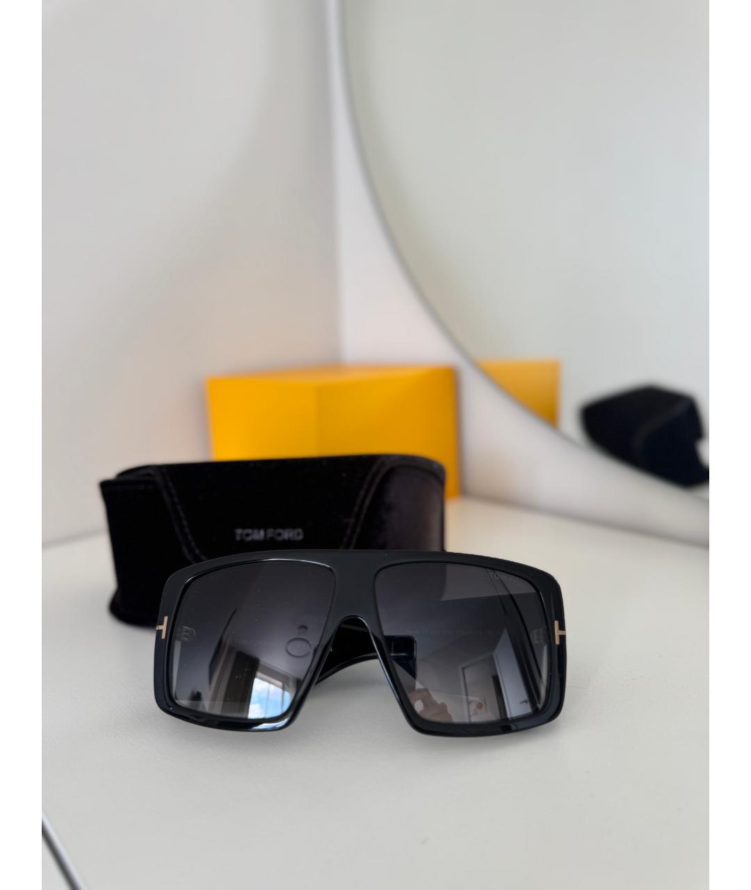 TOM FORD Черные пластиковые солнцезащитные очки, фото 7