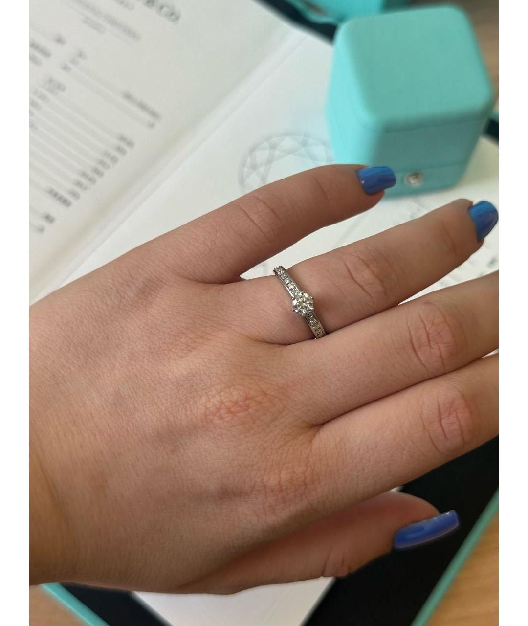 TIFFANY&CO Белое платиновое кольцо, фото 8