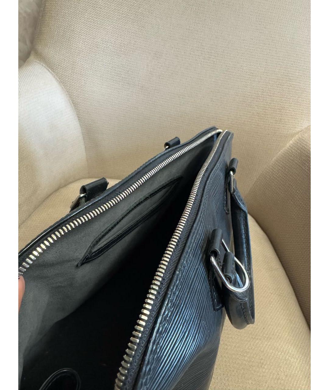 LOUIS VUITTON Черная кожаная сумка с короткими ручками, фото 3