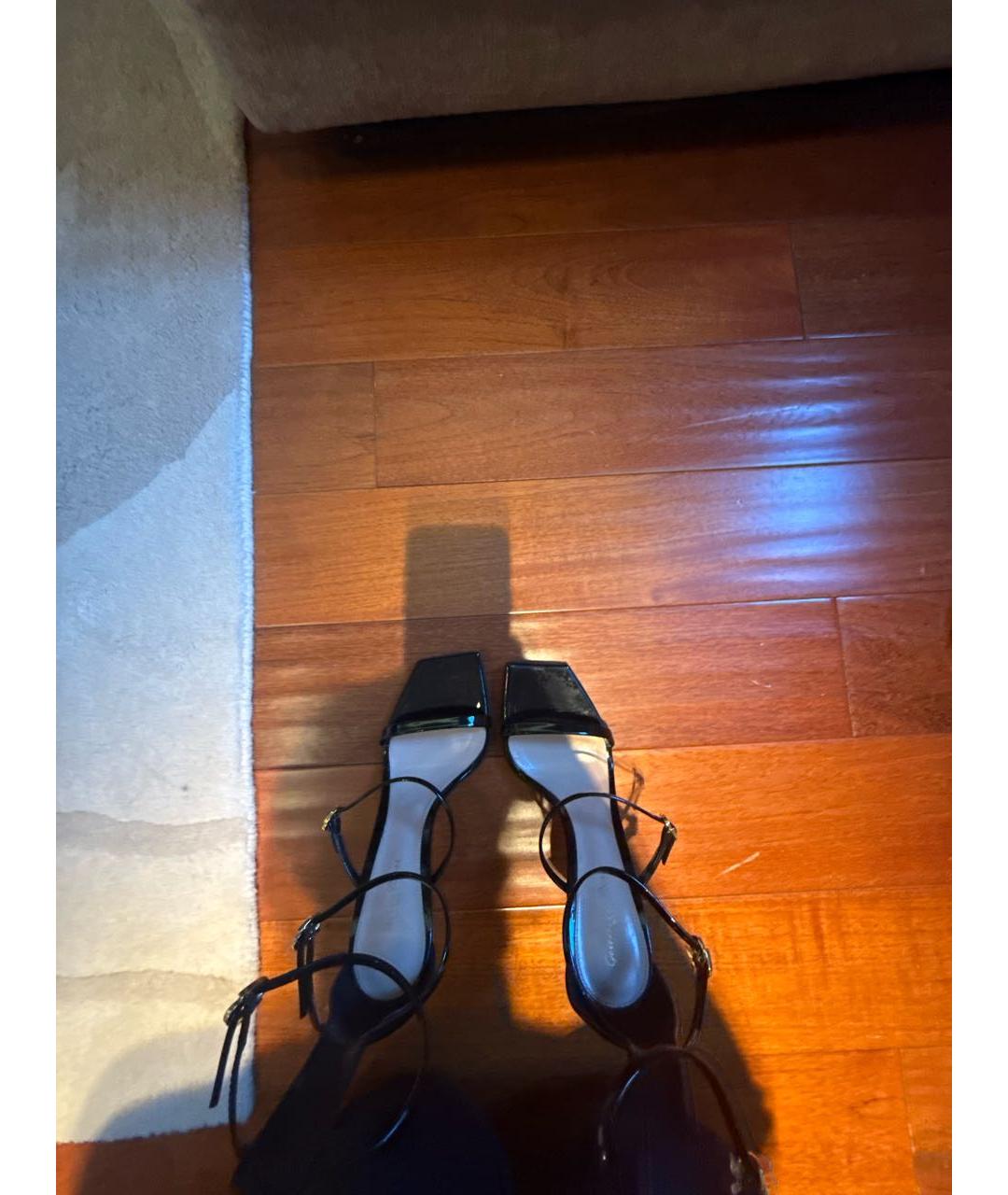 GIANVITO ROSSI Черные кожаные босоножки, фото 3