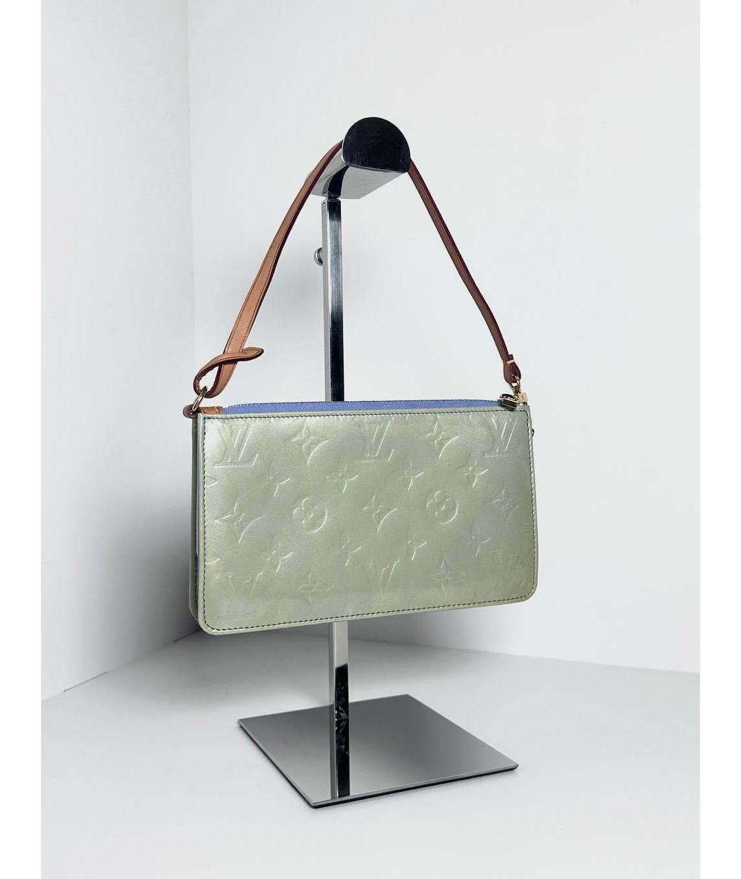 LOUIS VUITTON Голубая сумка с короткими ручками из лакированной кожи, фото 3