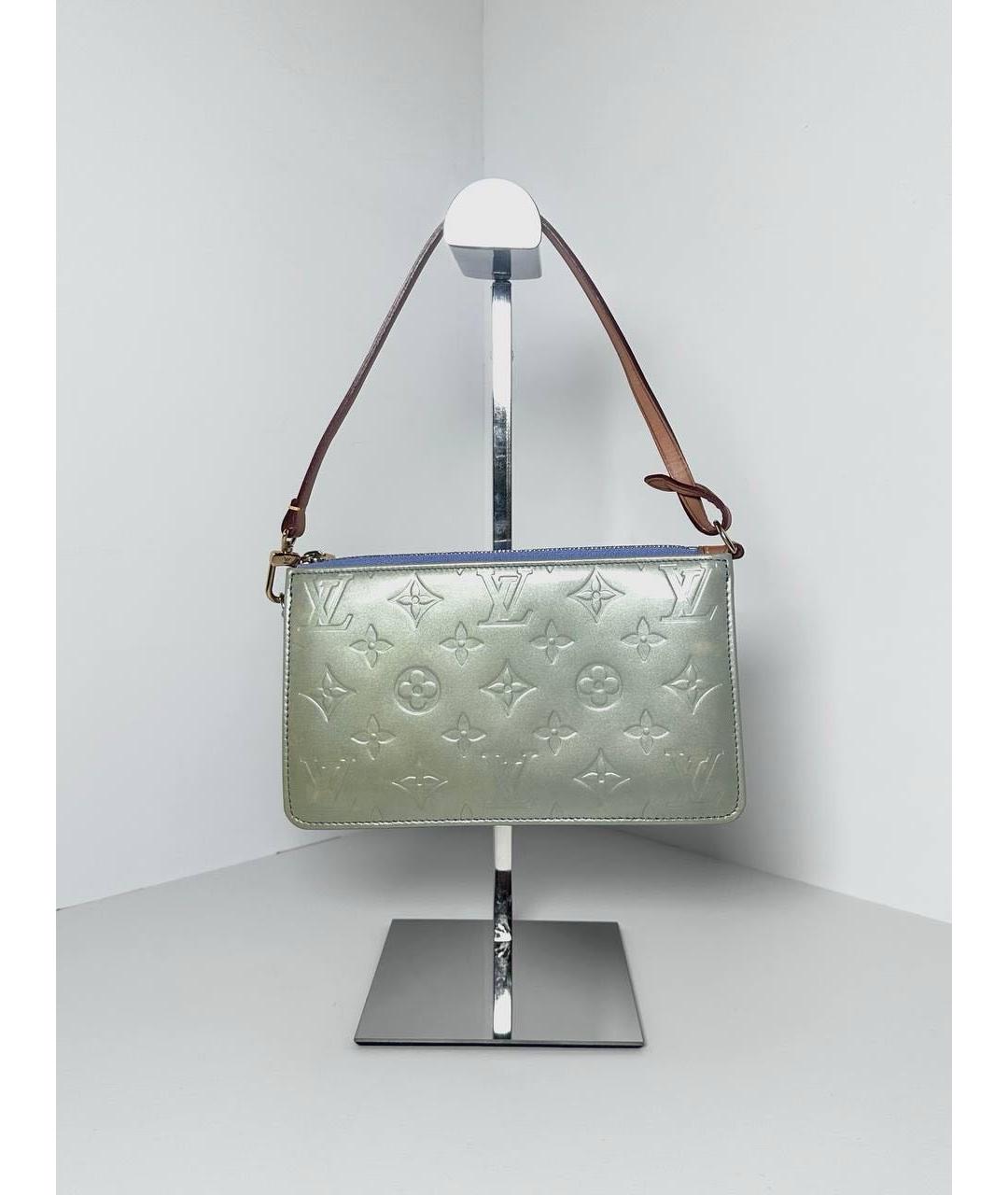LOUIS VUITTON Голубая сумка с короткими ручками из лакированной кожи, фото 4