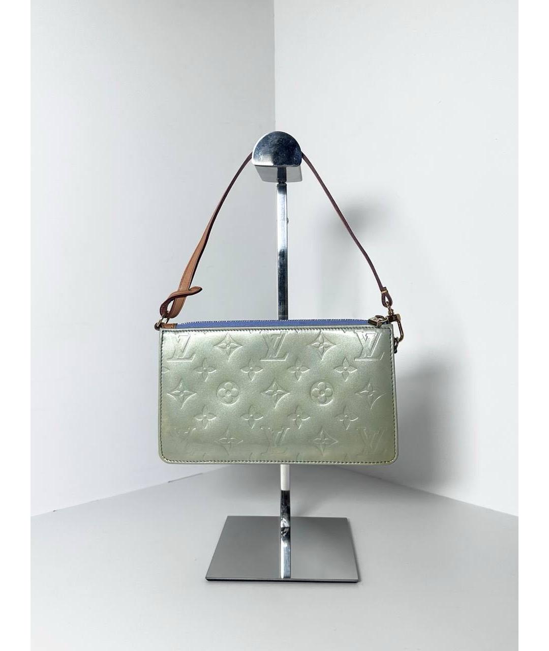 LOUIS VUITTON Голубая сумка с короткими ручками из лакированной кожи, фото 8
