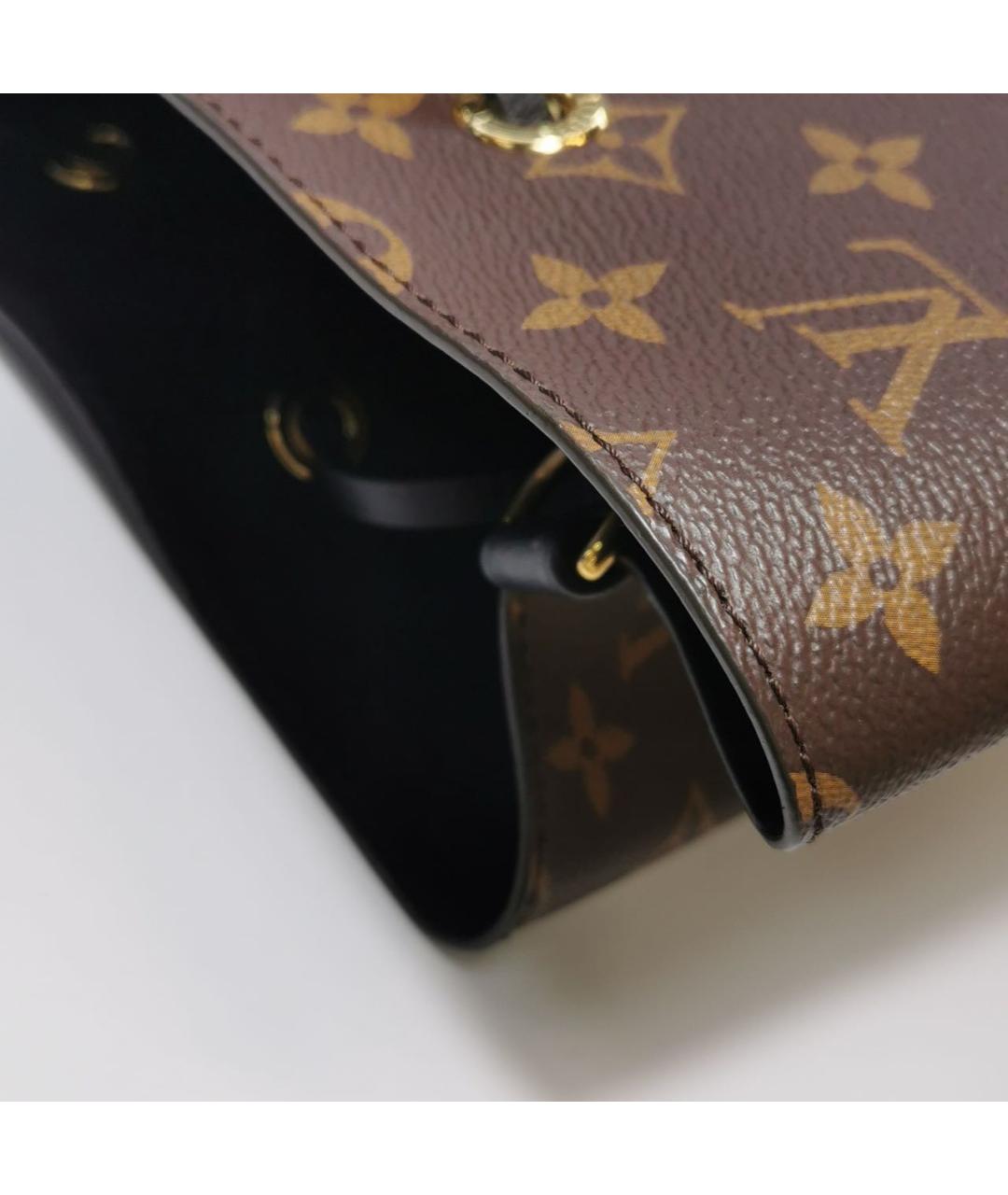 LOUIS VUITTON Черная кожаная сумка тоут, фото 5