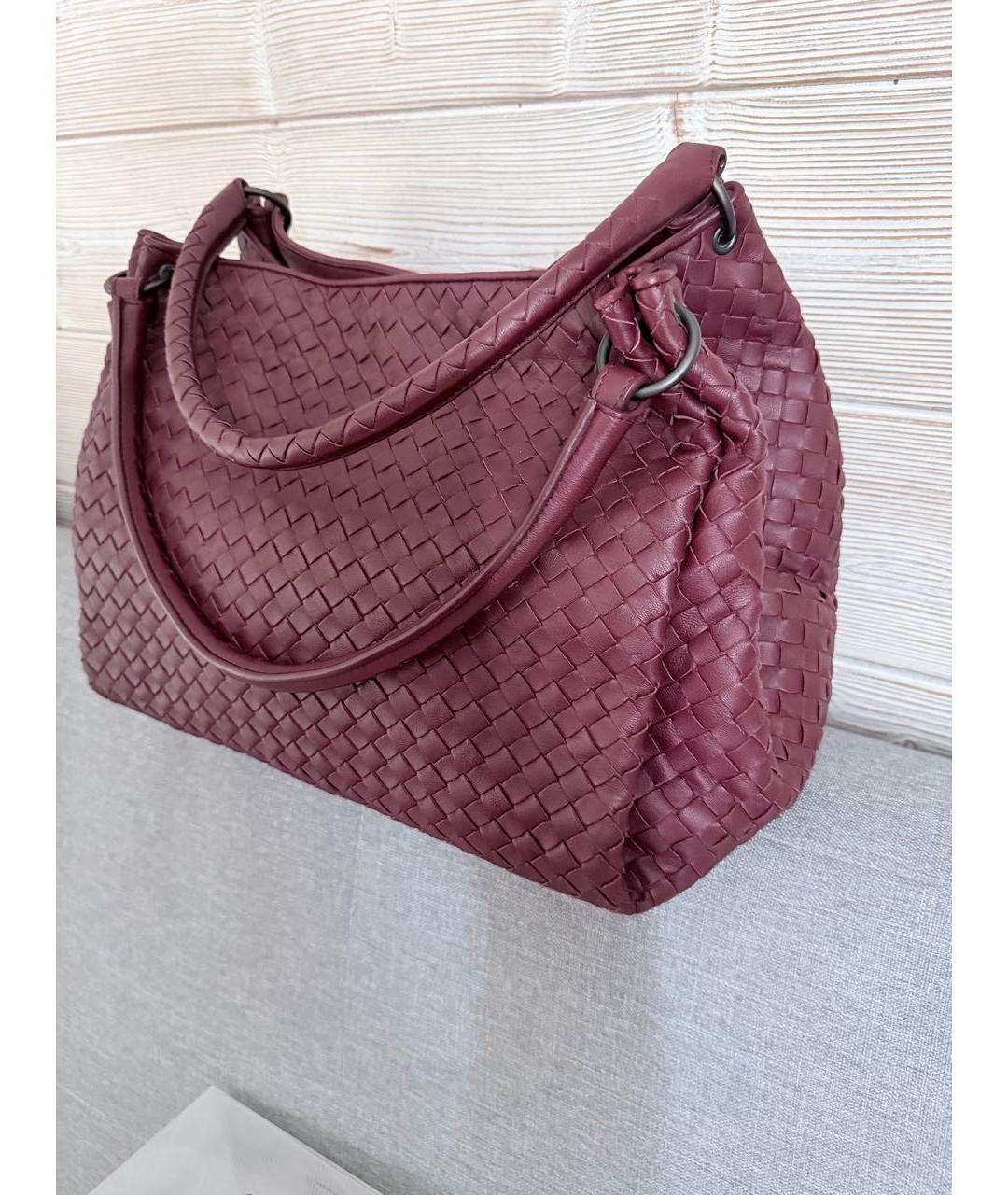 BOTTEGA VENETA Бордовая кожаная сумка тоут, фото 3