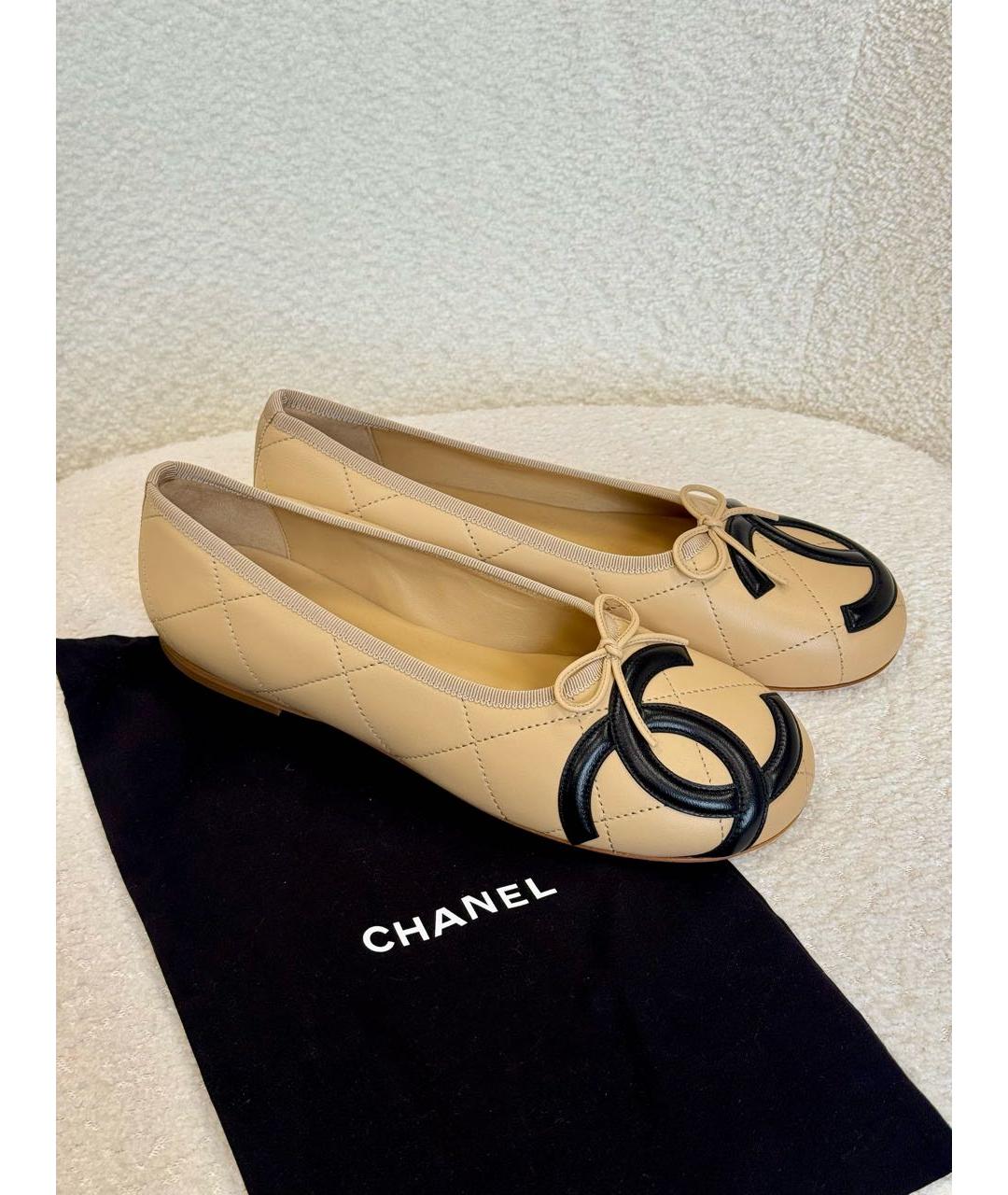 CHANEL Бежевые кожаные балетки, фото 5