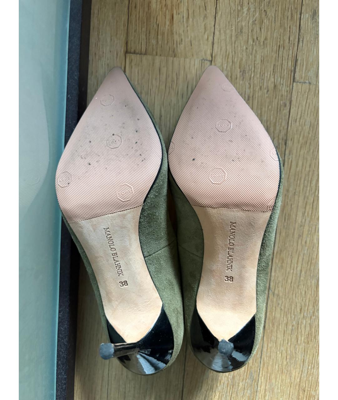 MANOLO BLAHNIK Зеленые замшевые туфли, фото 5