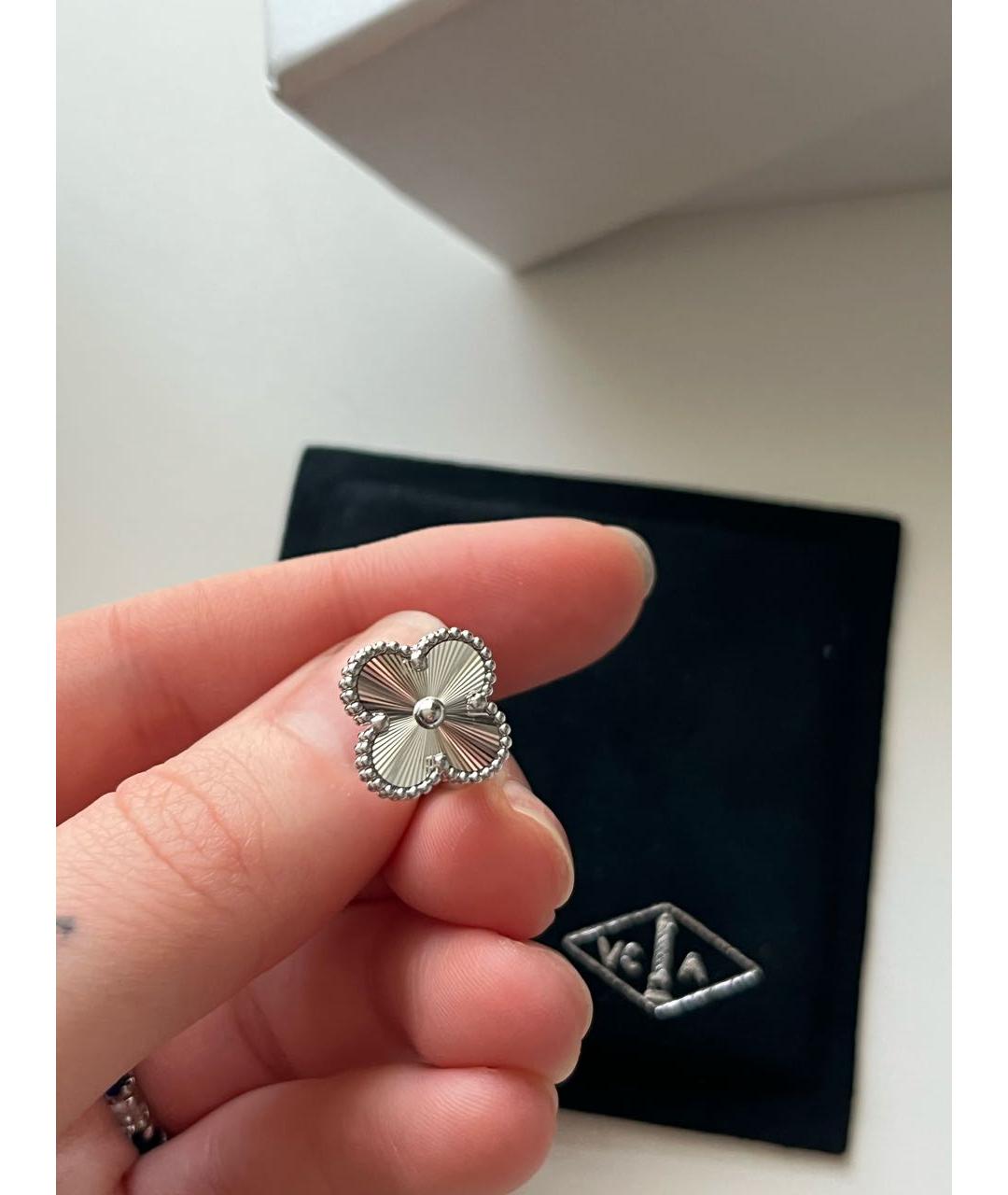 VAN CLEEF & ARPELS Серебряные серьги из белого золота, фото 4