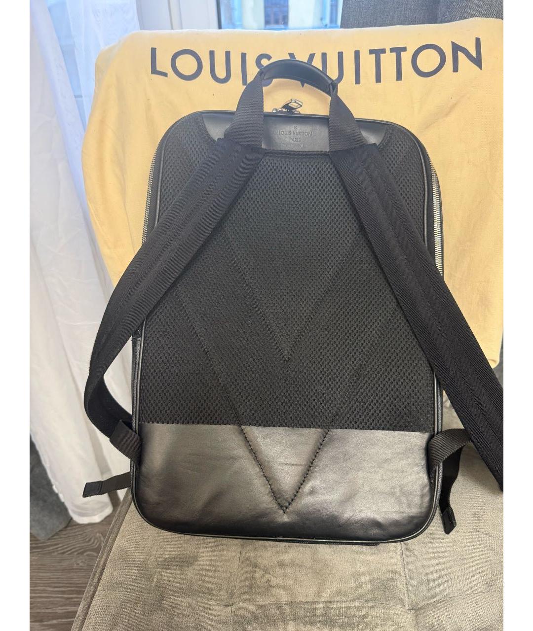 LOUIS VUITTON Антрацитовый рюкзак, фото 3