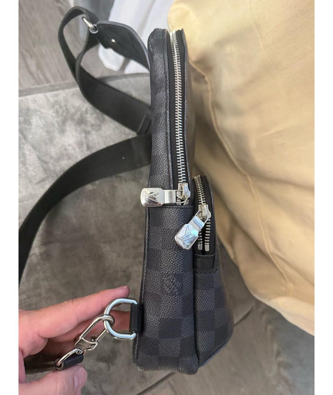LOUIS VUITTON Антрацитовая сумка на плечо, фото 4